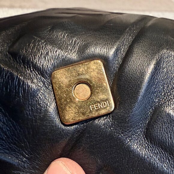 Fendi Black Leather FF Embossed Large Baguette Two Way Bag - Picture 9 of 16